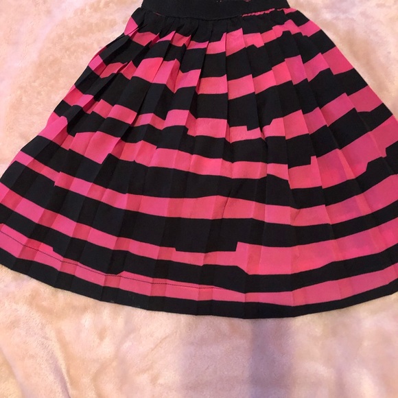 Pleated stripe skirt from Nordstrom - XS - Picture 3 of 3